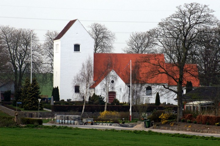 Nølev Kirke